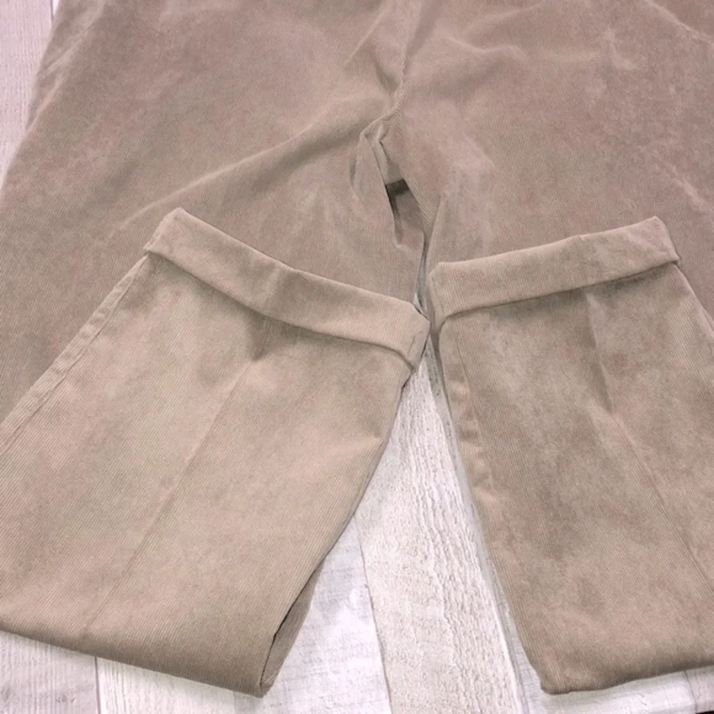Peter Millar Nanoluxe corduroy pants size 40